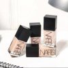 kem nền nars light reflecting foundation 30ml